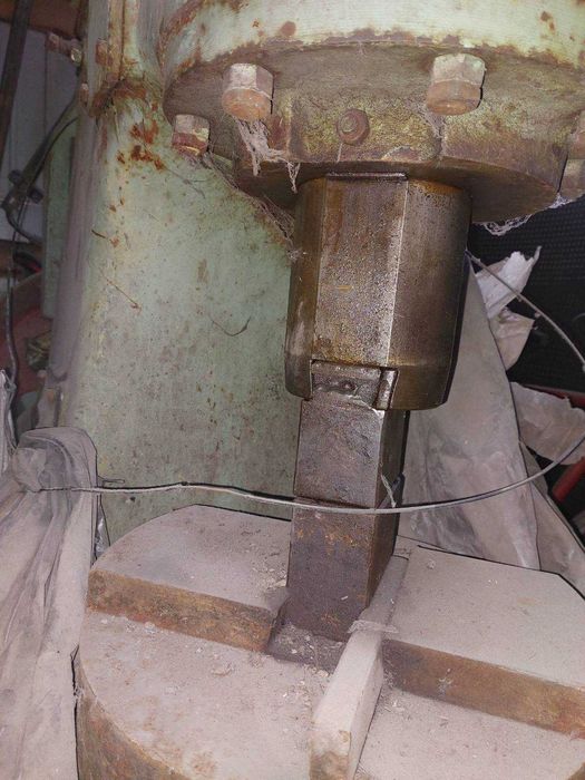 Пневмомолот самовивіз