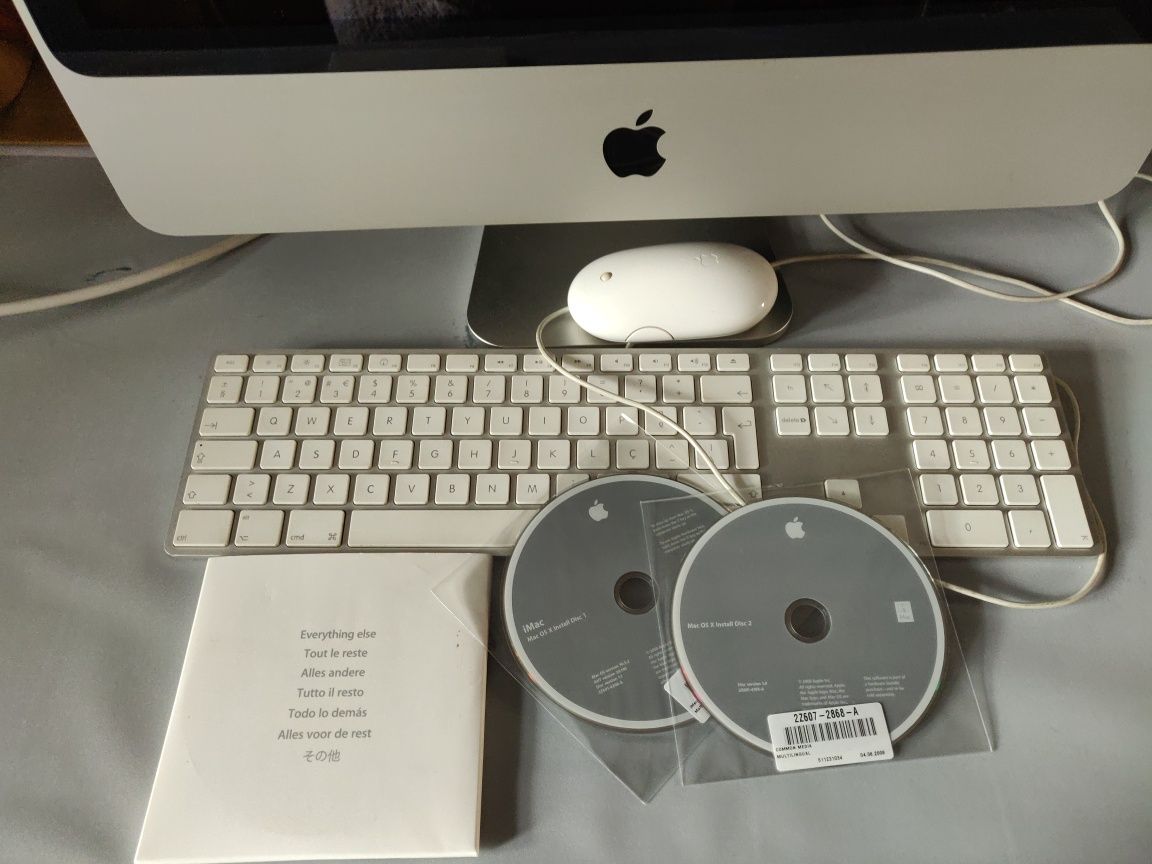 iMac 2008, 21,5"
