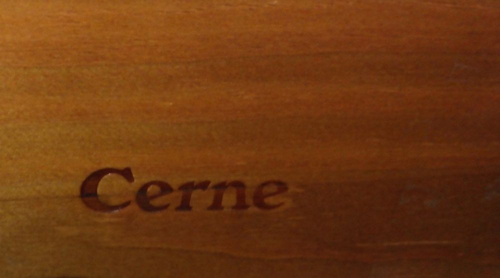 Sofá 1 lugar em madeira maciça Cerne + mesa + cómoda