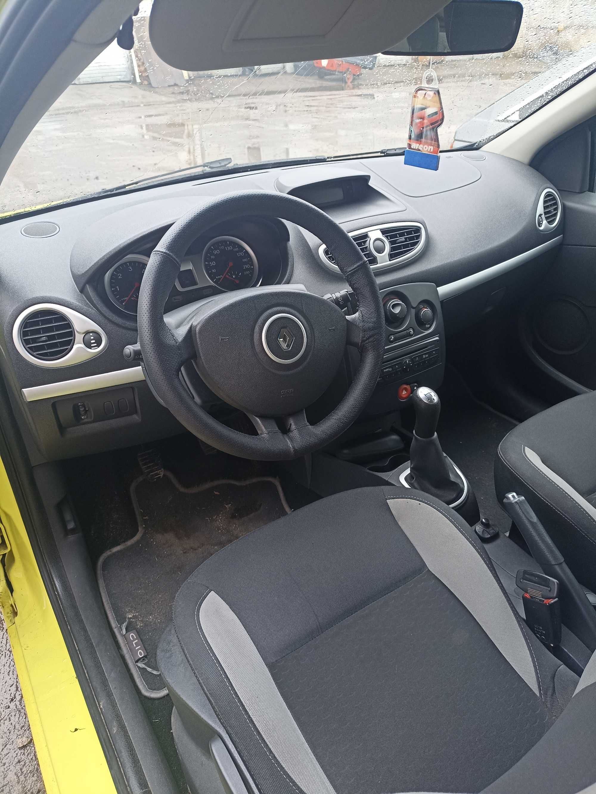 Renault Clio 1.5