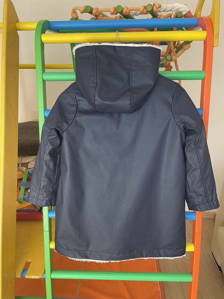 Демі пальто Zara для дівчинки 4-5 років