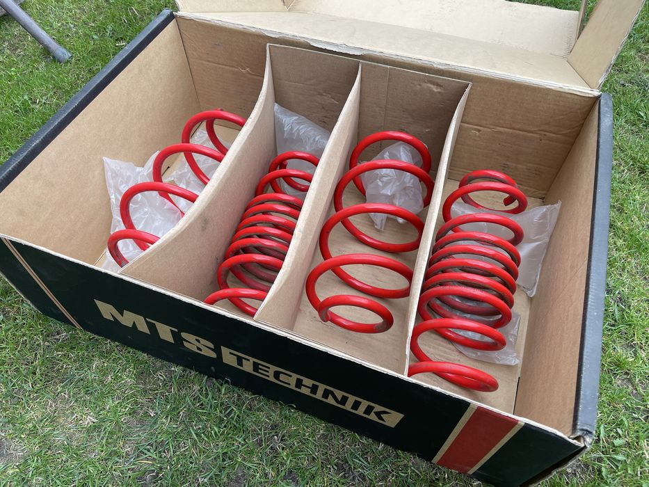 Sprezyny obnizajace MTS TECHNIK Skoda rapid