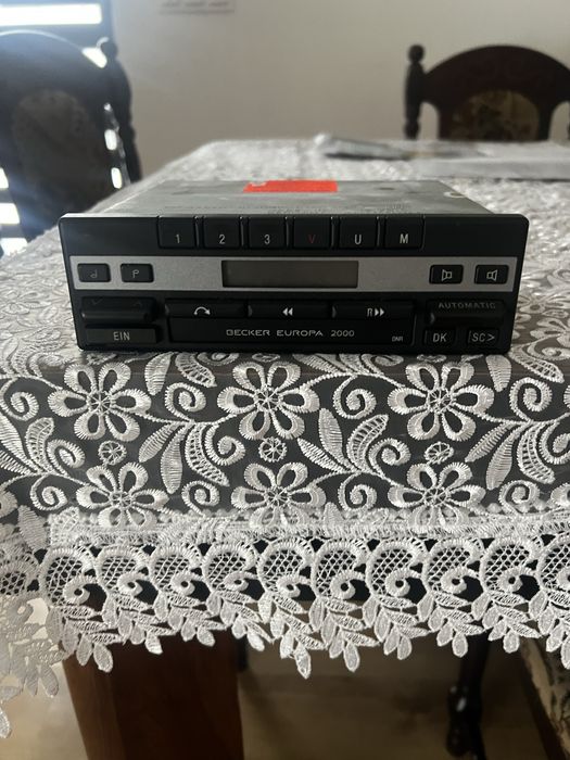 Radio samochodowe Becker europa 2000