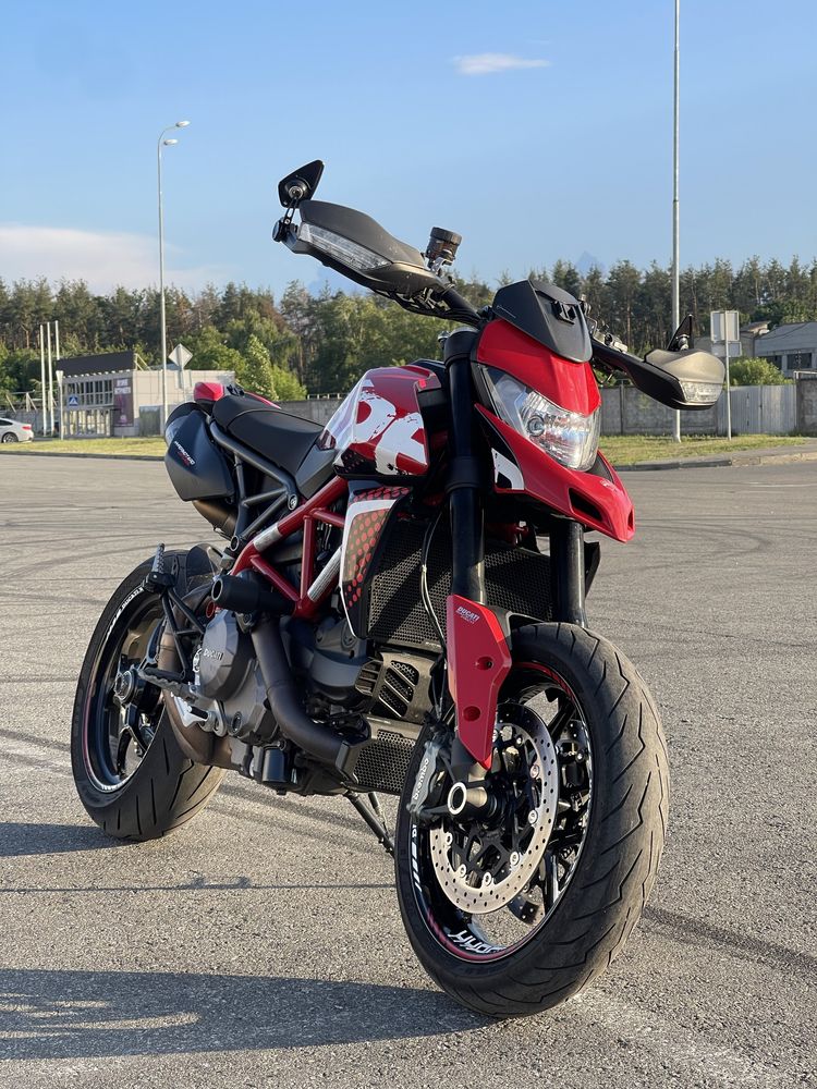 Hypermotard 950 2019