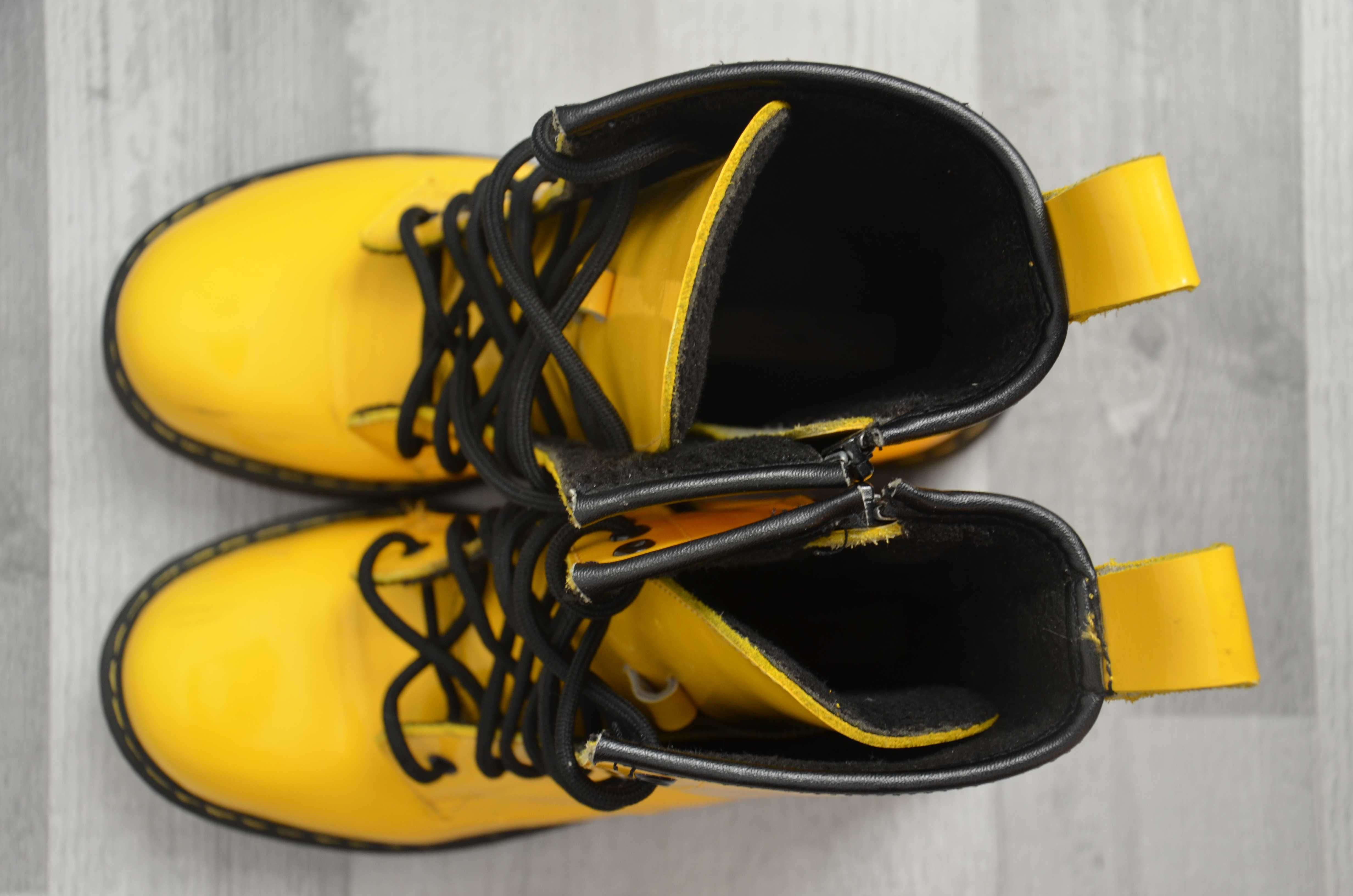 Sprzedam buty Mckey
