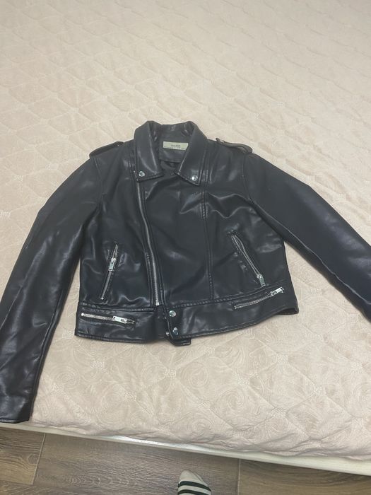 Куртка косуха 44-46 розмір