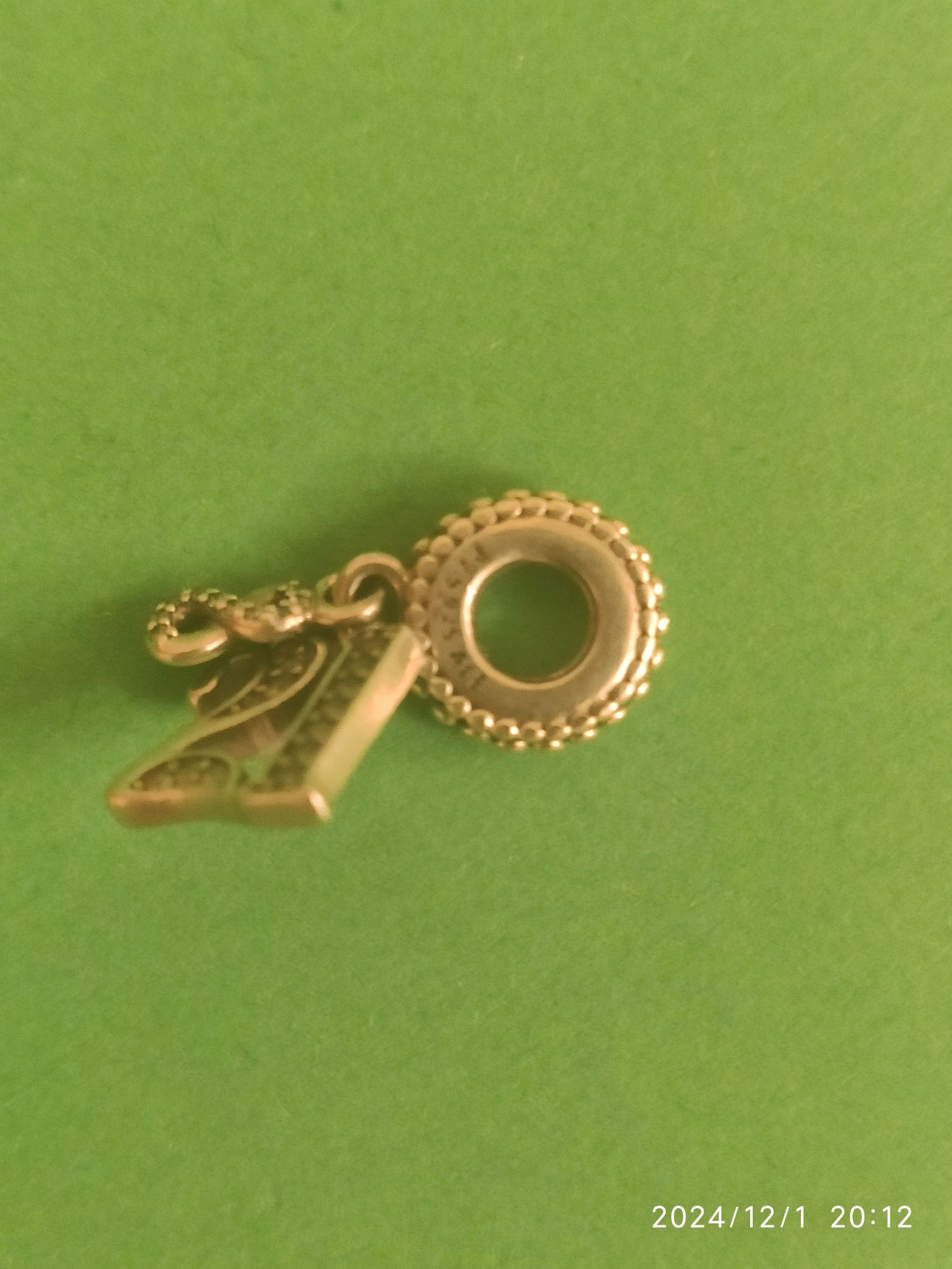 Charms Pandora na 21 urodziny