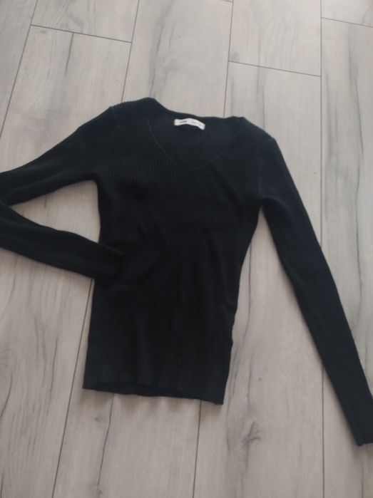 Sweter dopasowany prążkowany bluzka długi rękaw czarna długa ciepła ba