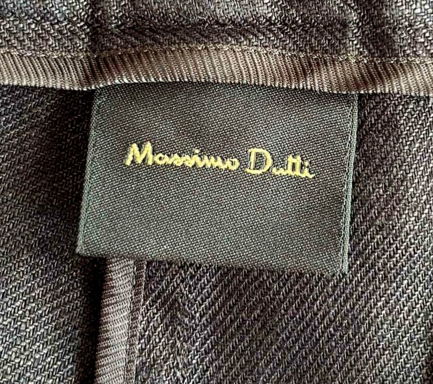 Massimo Dutti nowe spodnie damskie L
Rozmiar L 
Kolor:czarny 
Stan:now