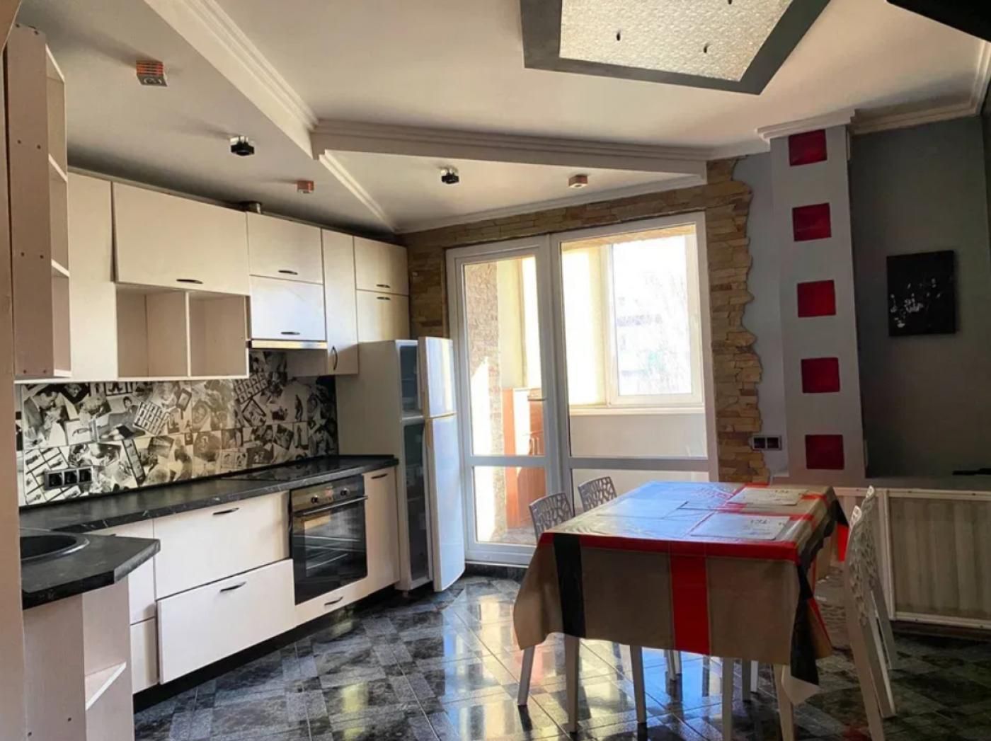 Продажа квартиры, ул. Краснова Николая, Святошино, Киев
