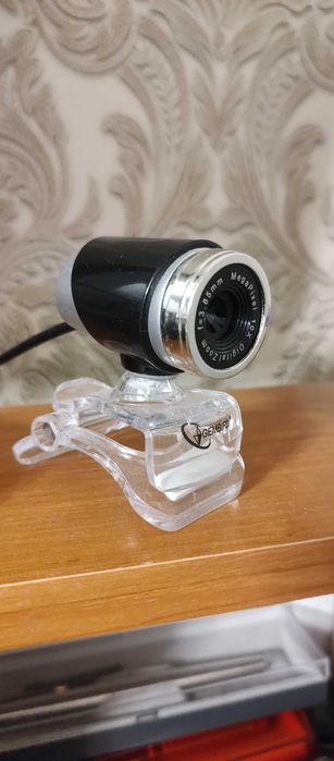 USB-Вебкамера...