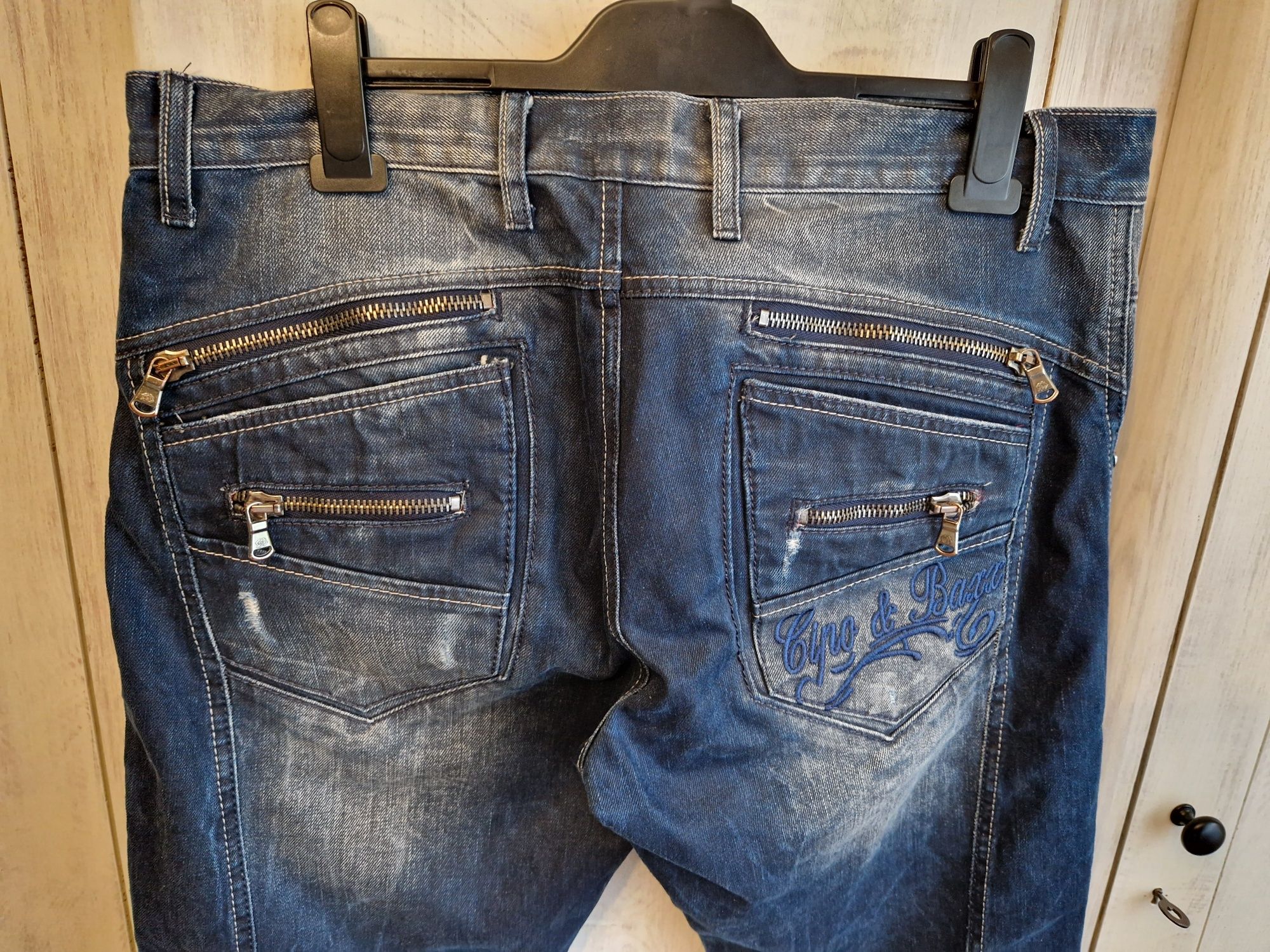 Spodnie jeans Cipo&Baxx r. L