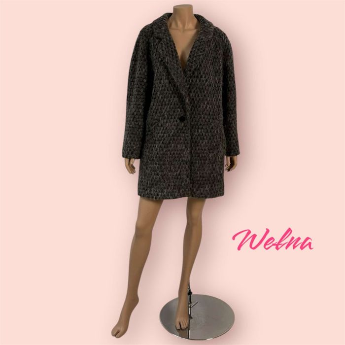 Designers Remix Charlotte Eskildsen płaszcz wełniany L damski
Rozmiar