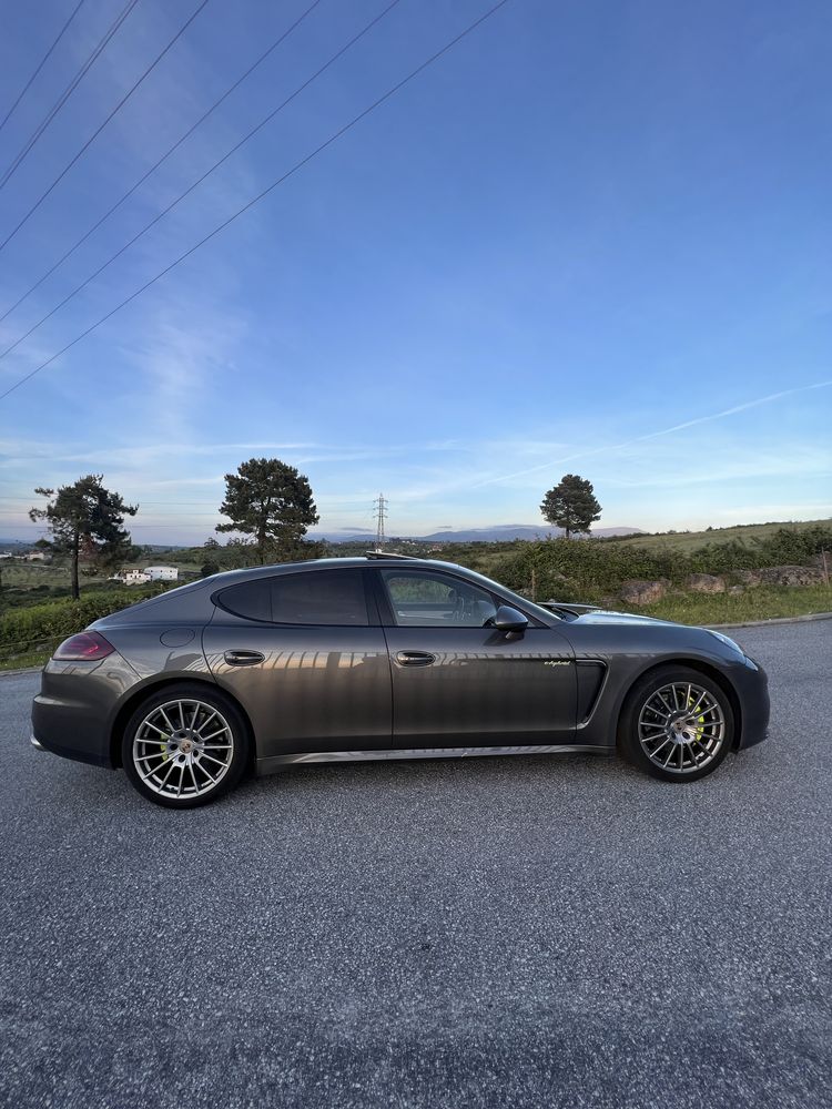 Porsche Panamera S e-hybrid