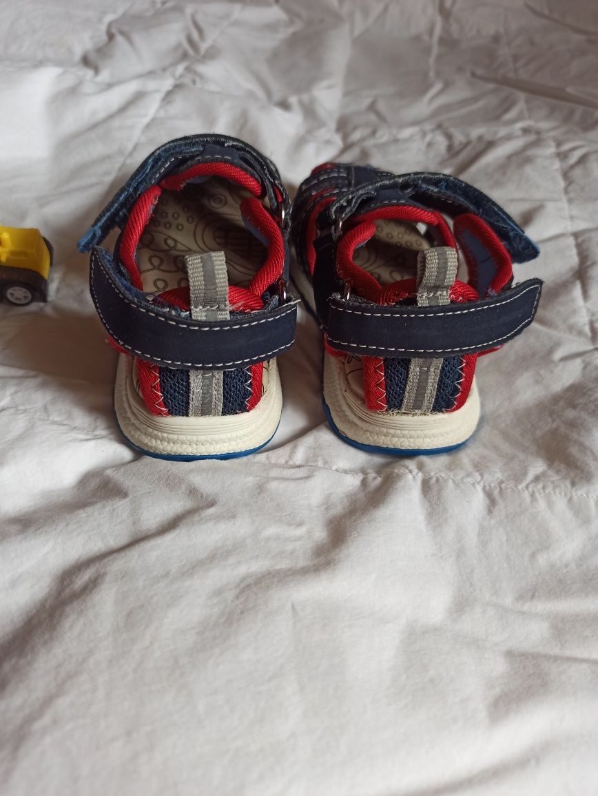 Босоніжки босоножки сандалі для хлопчика