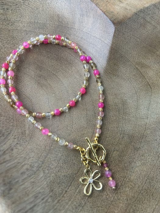 Choker z agatów różowych