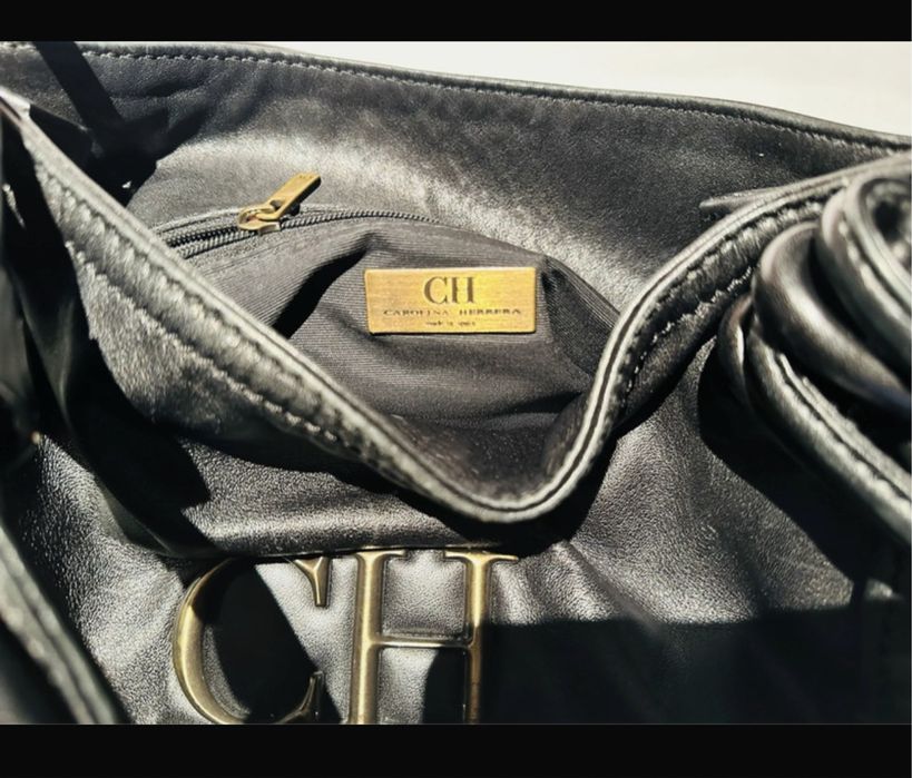 Carteira da Carolina Herrera - Original