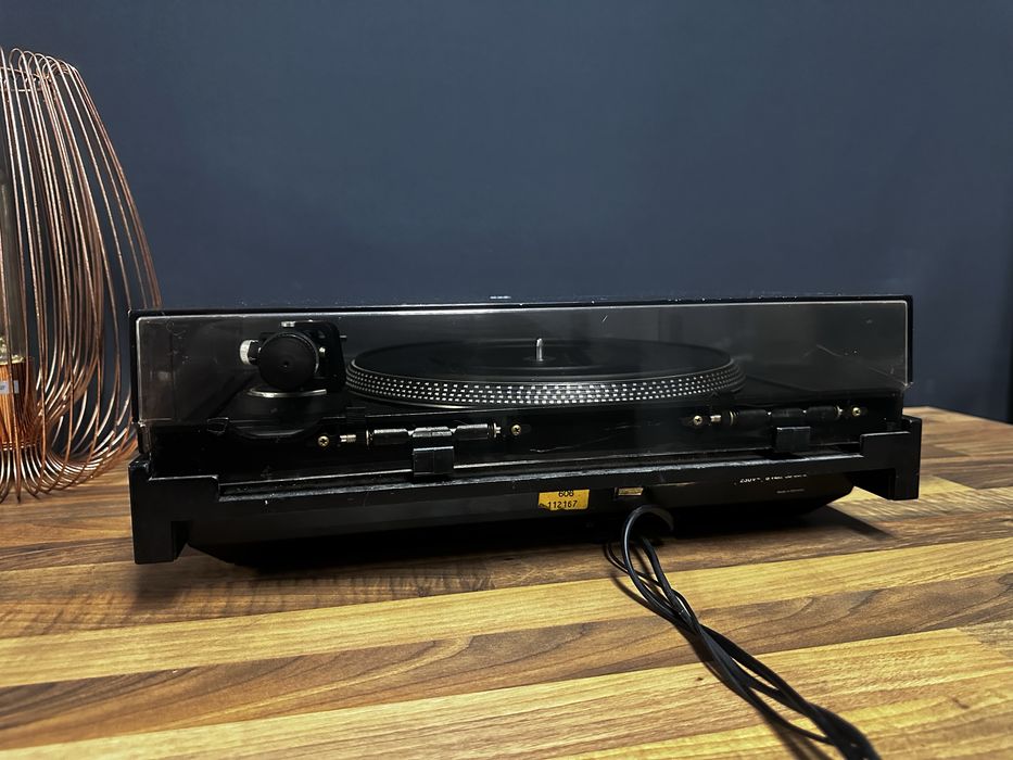 Gramofon Dual CS 606 - zadbany z kolekcji vintage