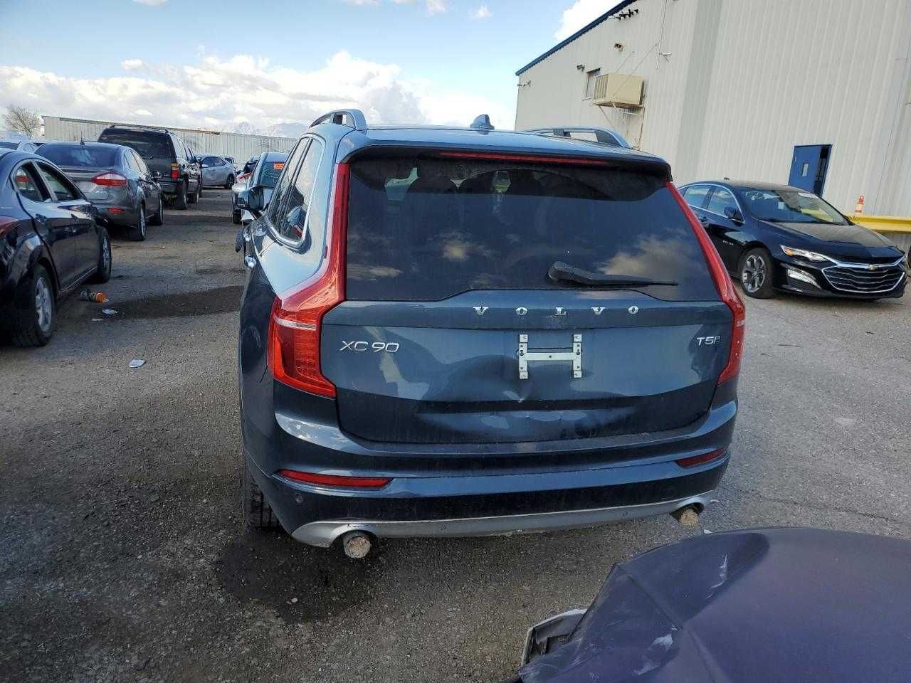 VOLVO XC90 2017 M