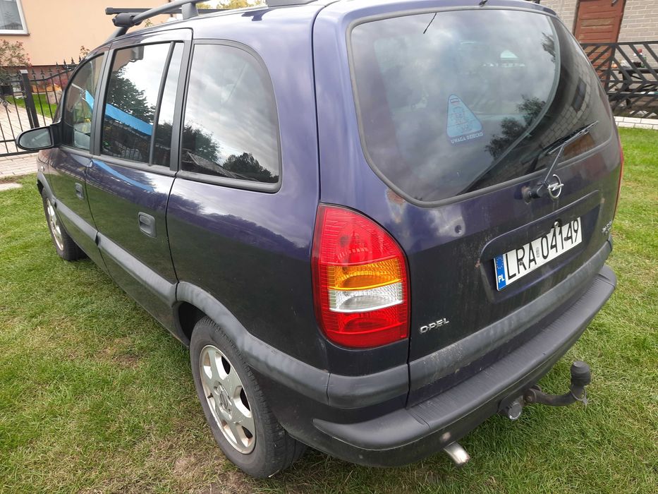 Opel Zafira A z 2000 roku 2.0 diesel