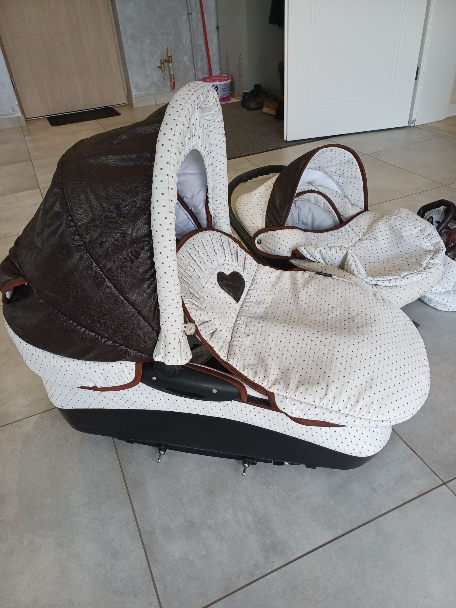 Wózek 3 w 1 w stylu retro