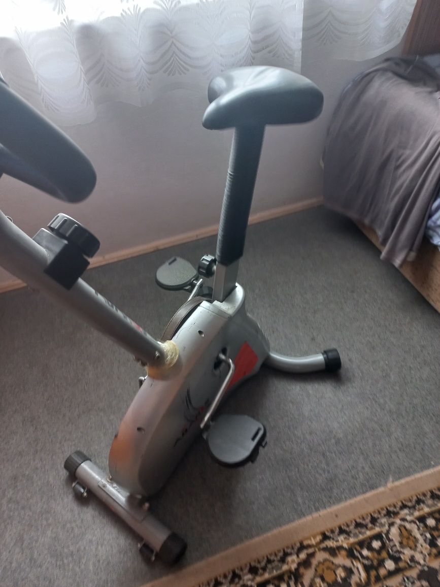 Rower stacjonarny, treningowy.