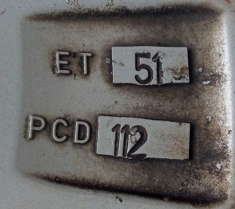 Koła alufelgi 18 dezent 5x112 VW audi skoda 225/40r18