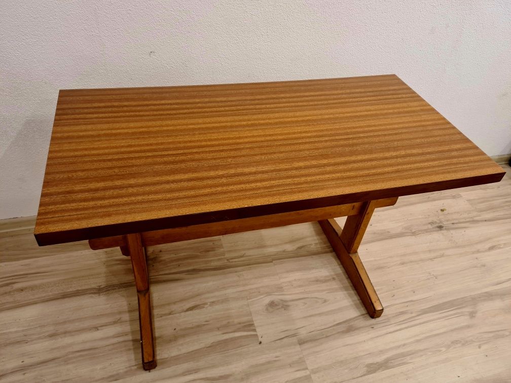 Klasyczny stolik ława kawowa, drewniany, stół styl PRL ciężki masywny