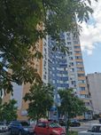 Без %  Ремонт частково, вул.Межова 23б, Видова 81м2, метро Виноградар