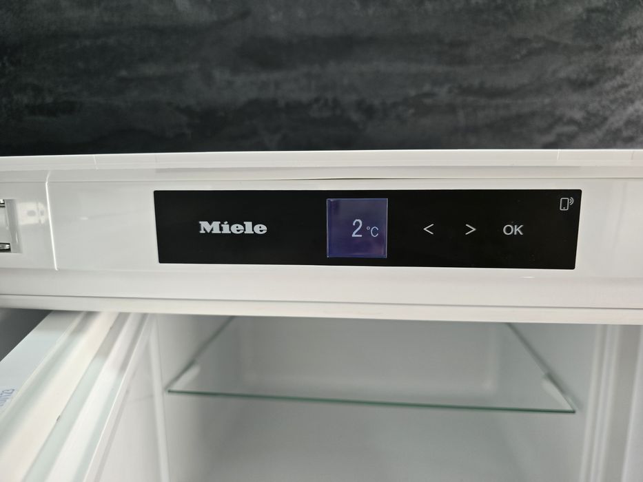 Вбудований Холодильник Miele®️K7734f 2023р DunaCool DailyFresh