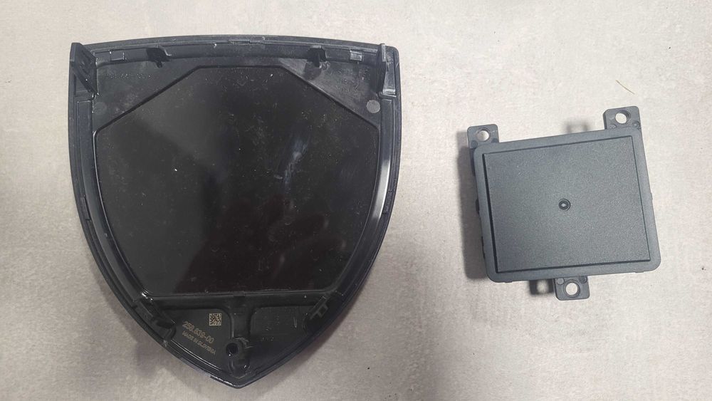 Peugeot 408 P54 RADAR DISTRONIC Emblemat Znaczek