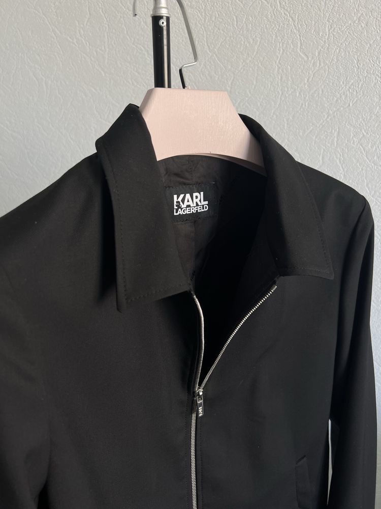 Karl lagerfeld куртка чоловіча чорна  s- m ( 50 розмір )