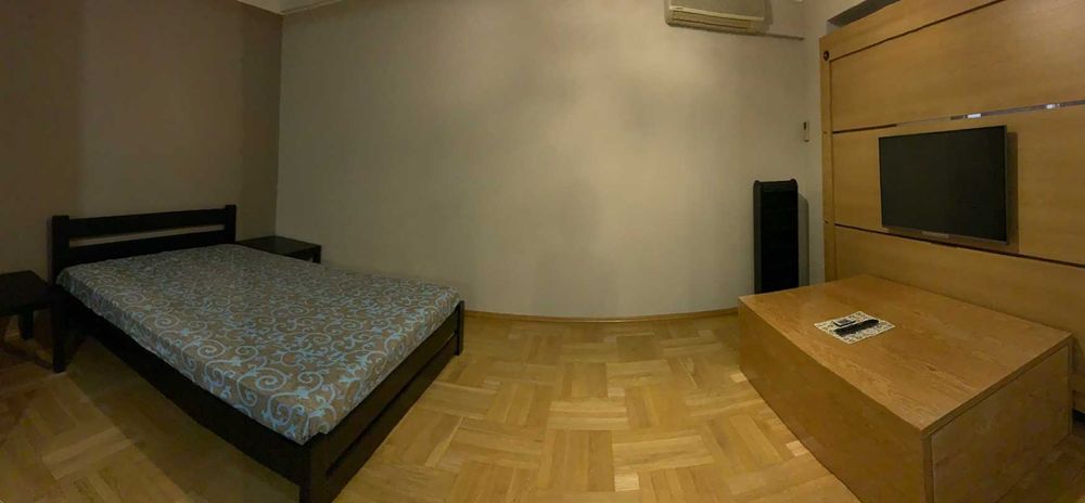 Двокімнатна квартира в центрі - без блекаута !