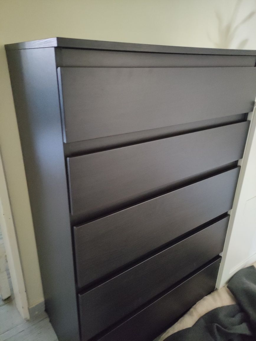 Cômoda com 5 gavetas
