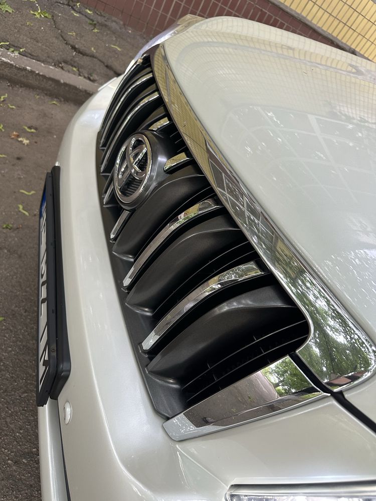 Продам Toyota land Cruiser Prado 150 прадо