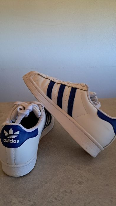 Adidas Superstar