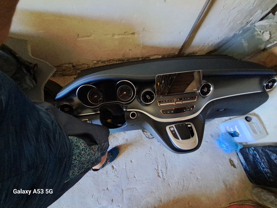 Салон комплектний V-class W447