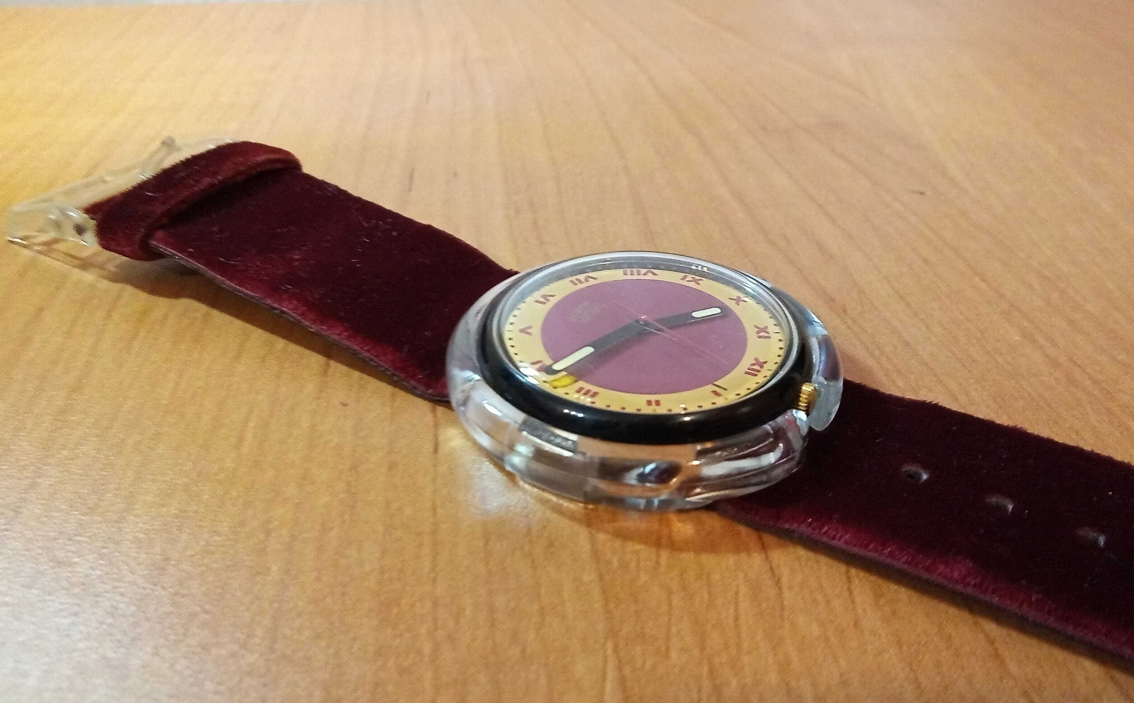 Винтажные часы SWATCH POP Red Velvet. Швейцария