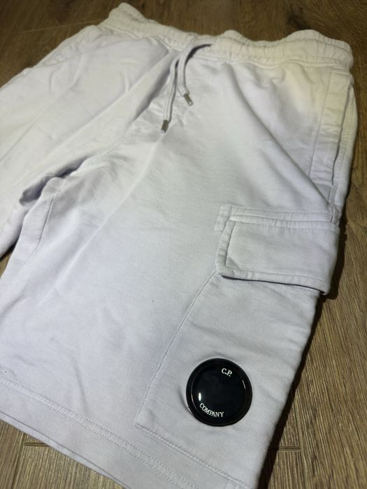 C.P. Company shorts / сп компані шорти ОРИГІНАЛ (розмір S)