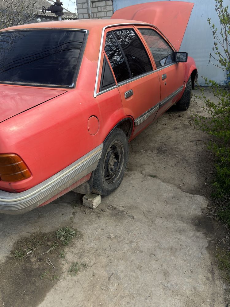 Разбор Opel Rekord 2.3 turdo diesel