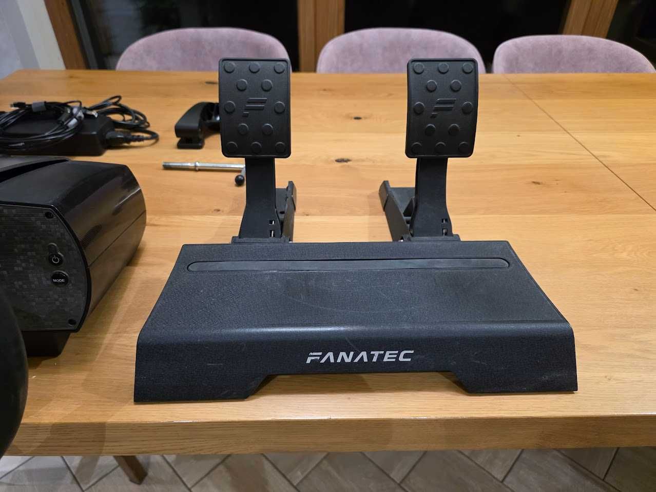 Zestaw Fanatec CSL Elite + ręczny Sim Masters