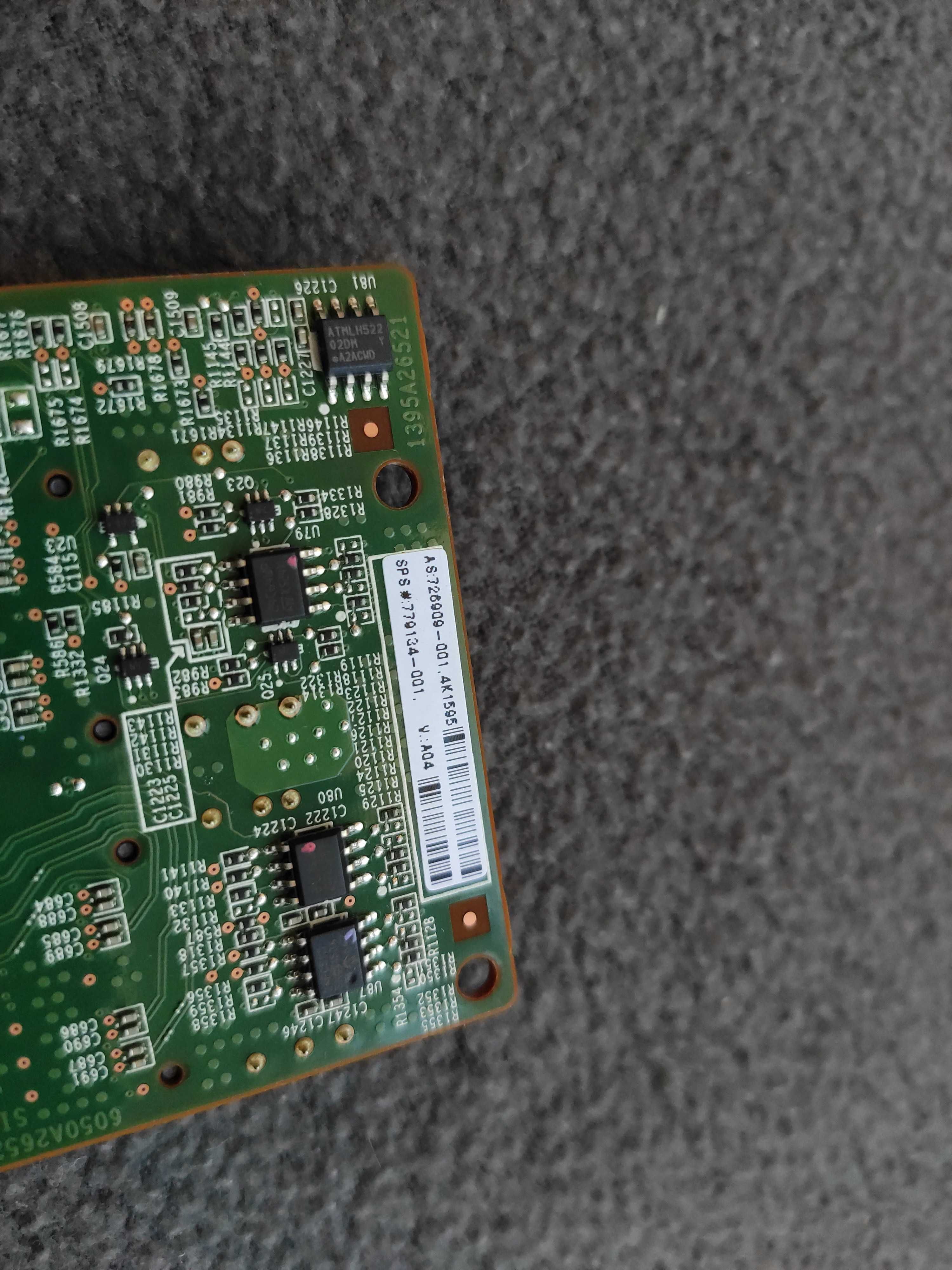 HPE H240 SAS-3 12Gbps HBA Host Bus Adapter - 726907-B21 779134-001