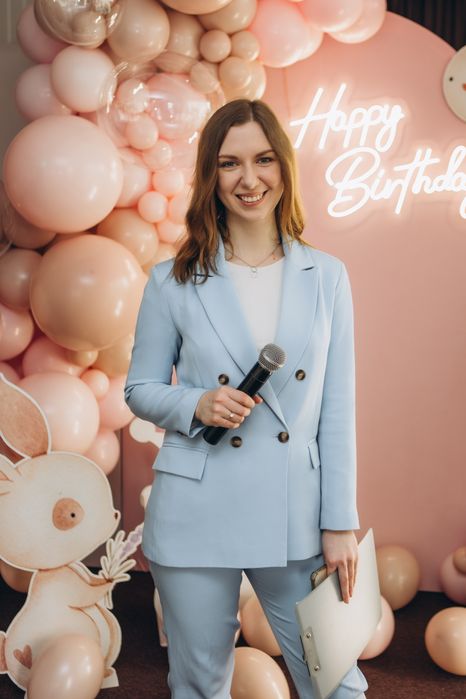 Ведуча на Новорічний Корпоратив, Весілля, Форум, Хрестини