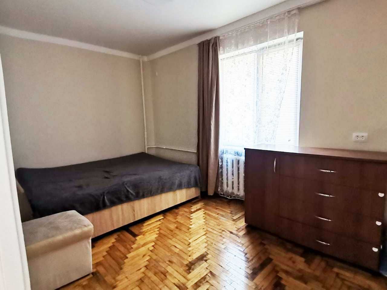 Продаж 2-кімнатної квартири по вул Українській