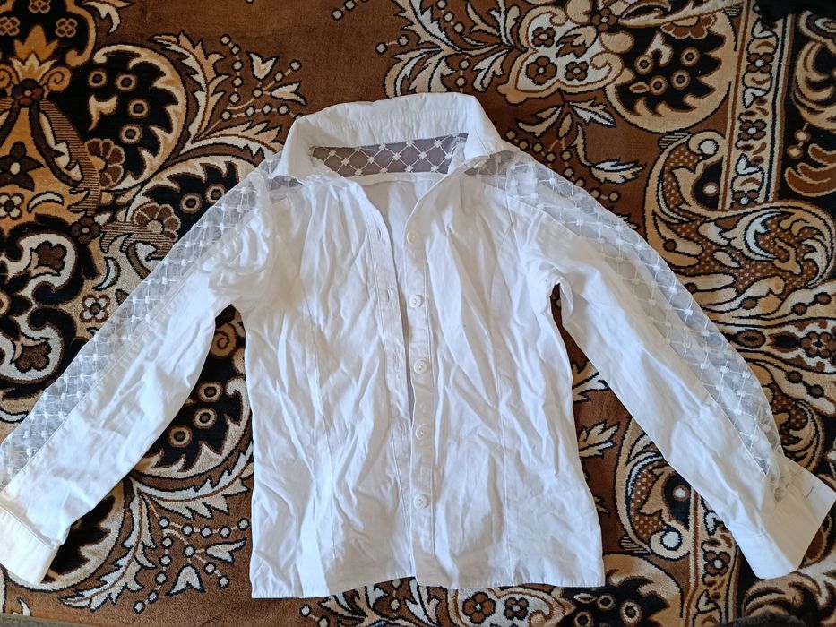 Блузка дитяча 122р