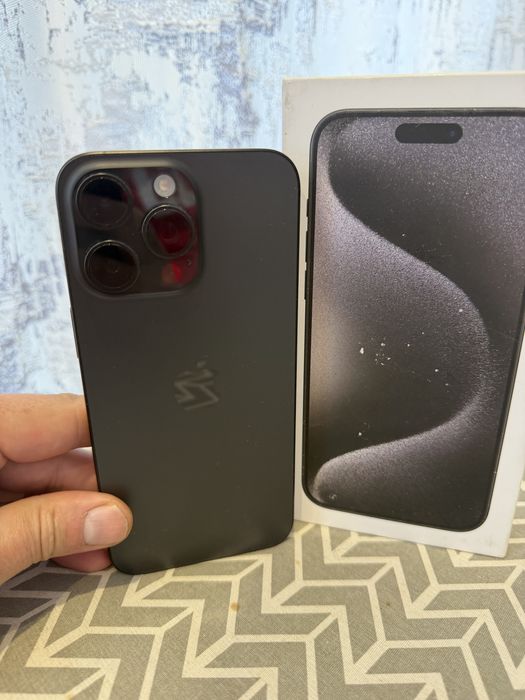 Iphone 15 pro max 256 gb состояние отличное Цвет Black Titanium