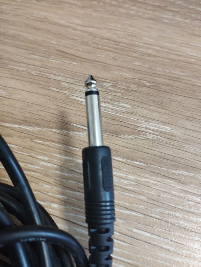 Микрофонный кабель шнур.