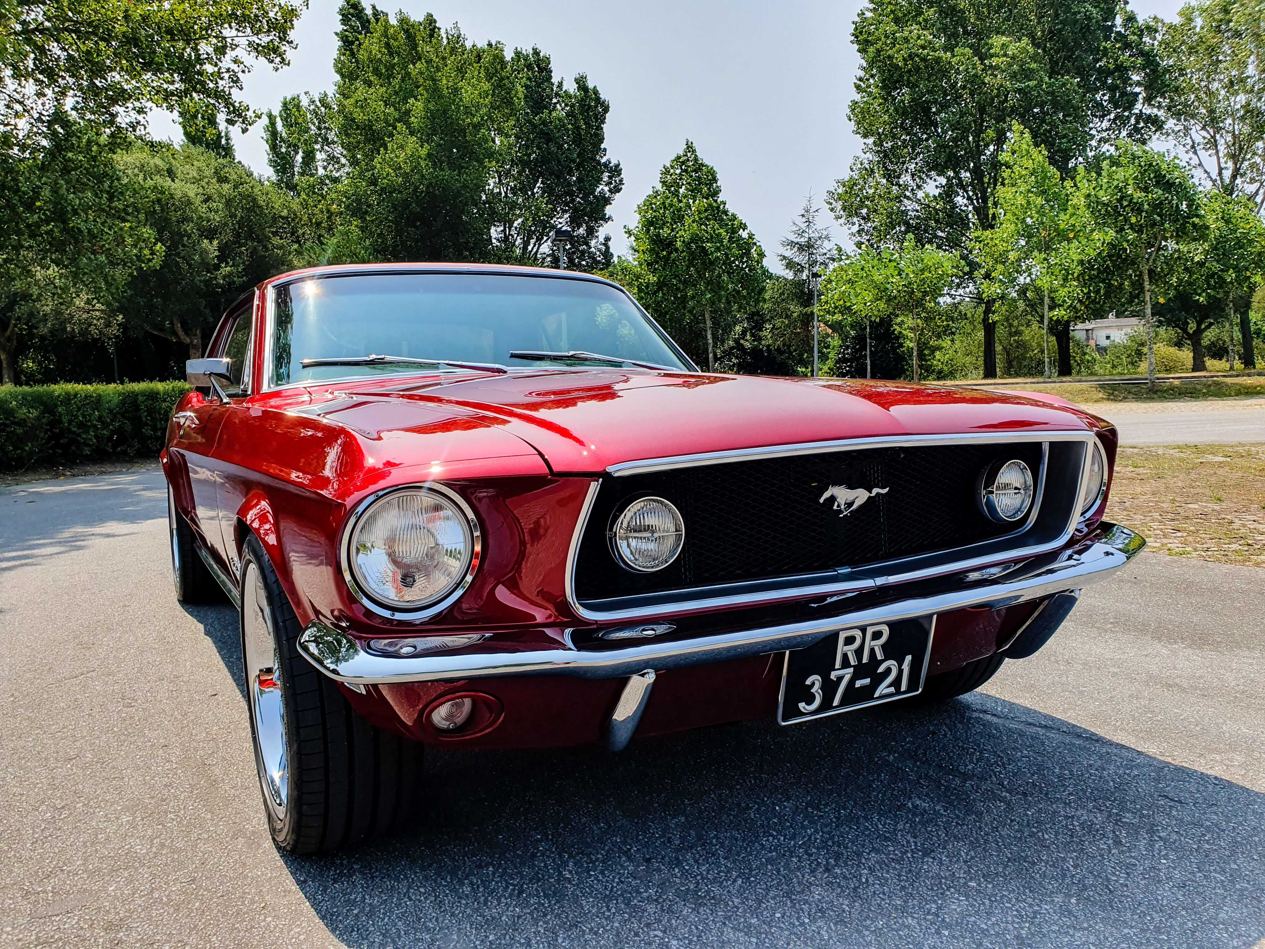 Aluguer Ford Mustang Coupé 1968