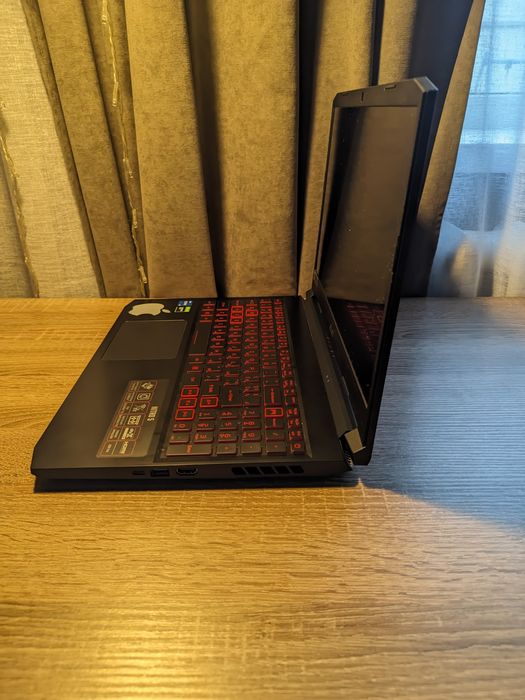 Acer nitro 5 AN515-56-51R1