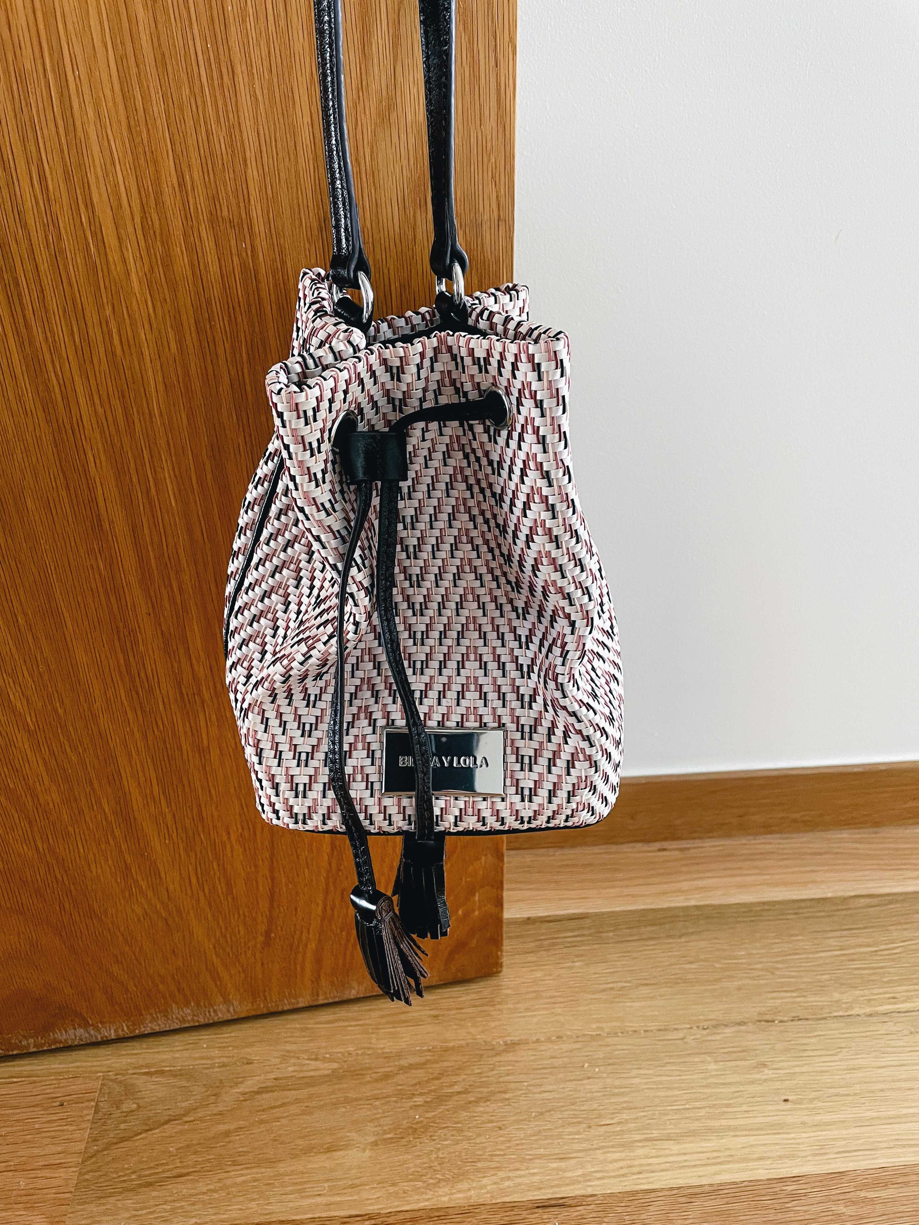 Bolsa/bucket bag Bimba y Lola